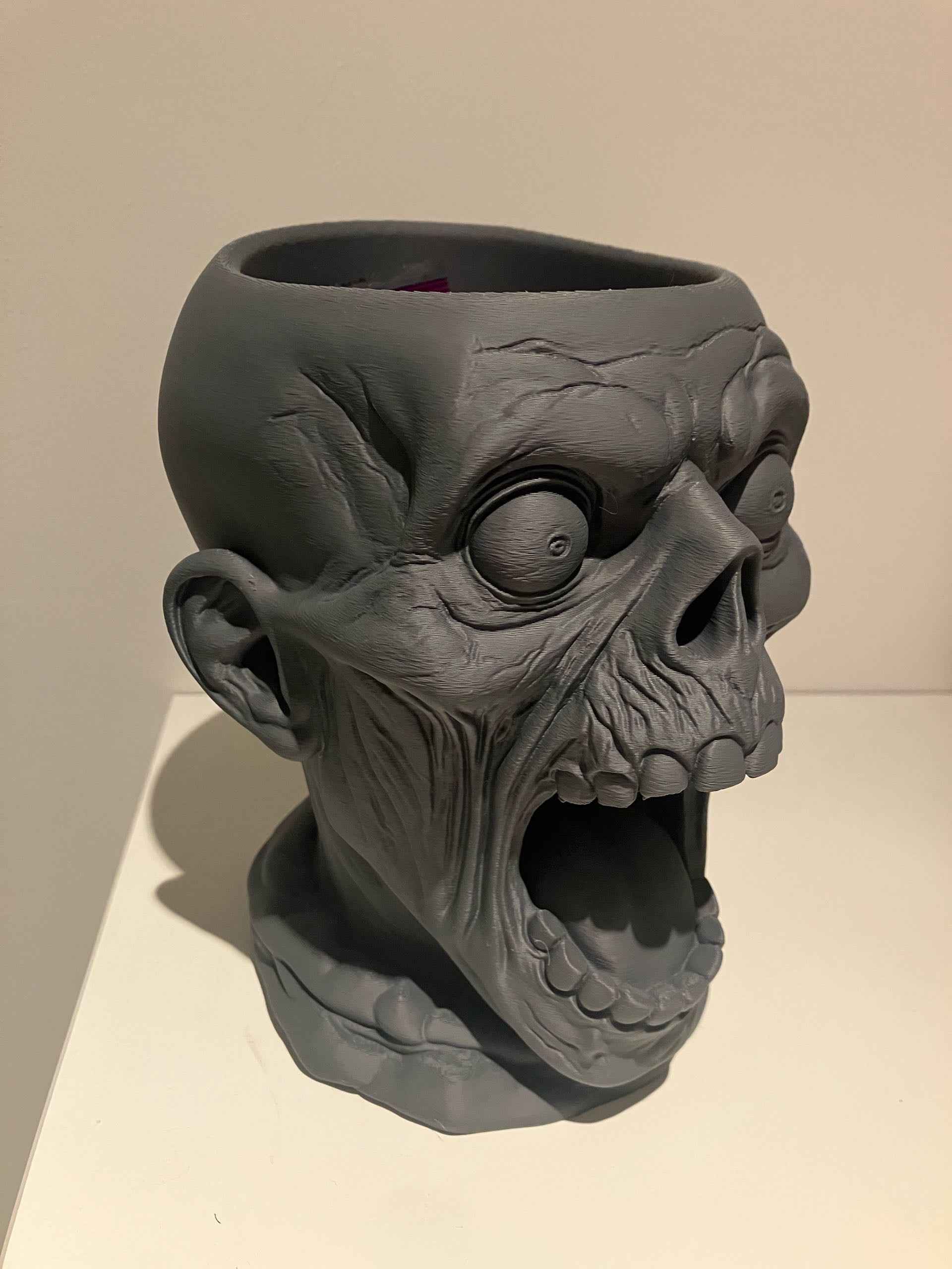 Screaming Zombie Bowl